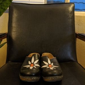 Black Flower Indigo Clogs